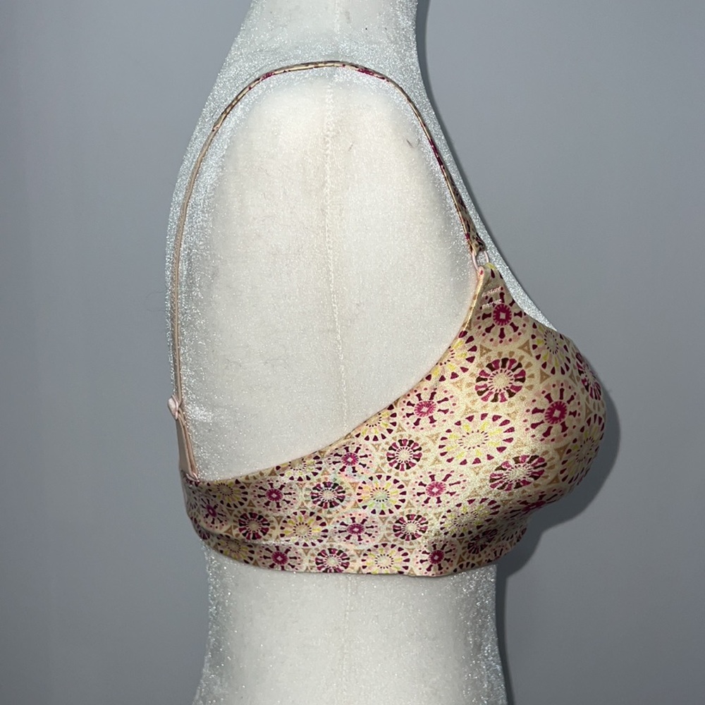 Secret Embrace Demi Bra - Picture 3 of 4